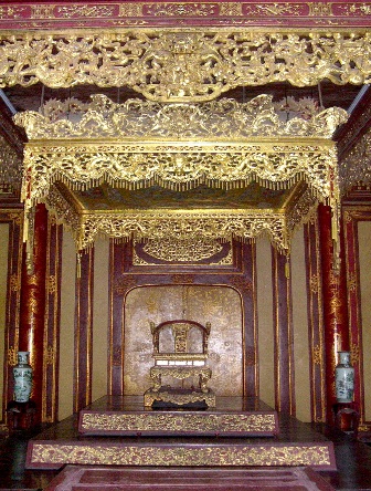 CON RỒNG TRONG MỸ THUẬT THỜI NGUYỄN | Gia Đình Phật Tử Việt Nam Trên ...